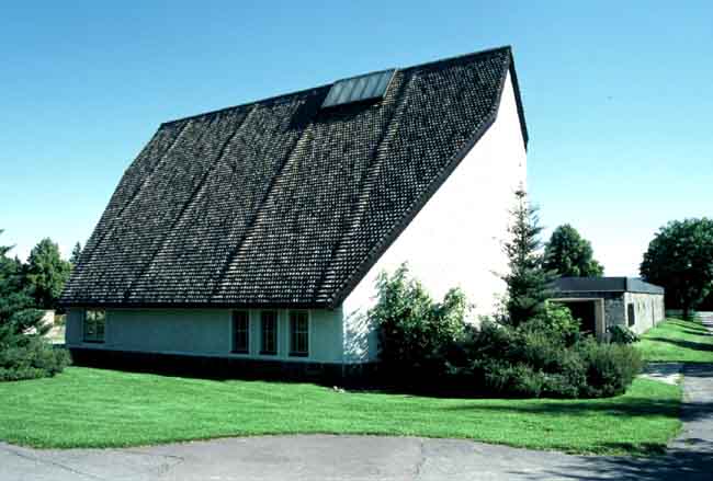 Siris kapell, på Fryksände kyrkas kyrkogård, foto från v. 