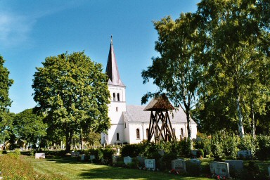 Essunga kyrka och kyrkogård. Neg.nr. 04/153:19. JPG. 