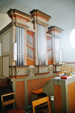 Orgel på läktare i Möne kyrka. Neg.nr. B963_002:23. JPG.